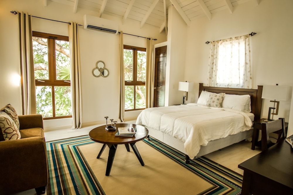 Luxury Villa, 3 Bedrooms, Private Pool, Ocean View