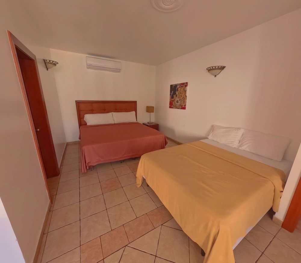 West Bay Colonial Standard Quadruple Room 6