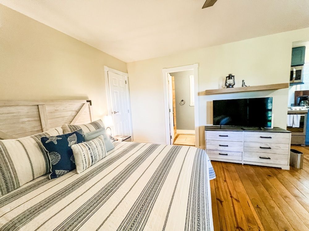 Upachaya Premium Studio Suite, 1 Bedroom, Non Smoking, Garden View 3