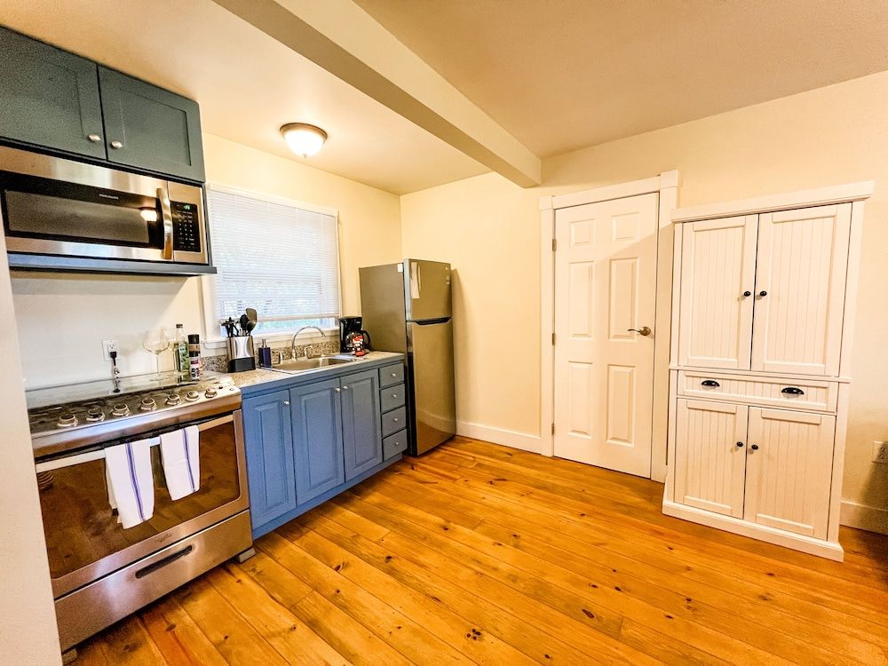 Upachaya Premium Studio Suite, 1 Bedroom, Non Smoking, Garden View 11