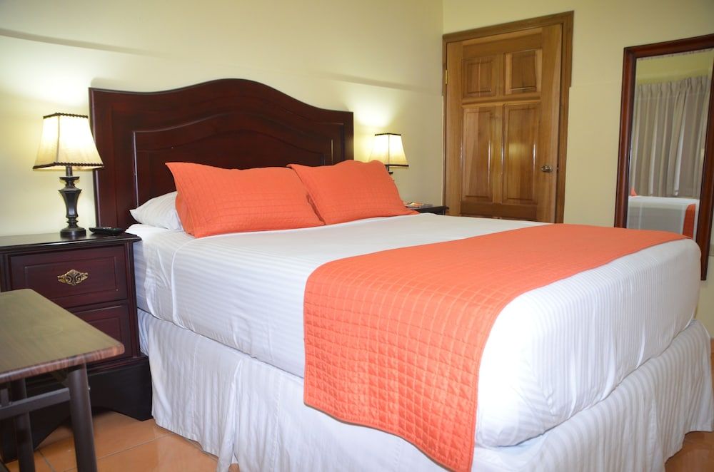 Hotel Verona Deluxe Single Room, 1 Queen Bed 4