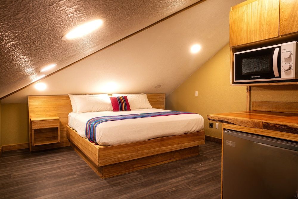 Panoramic Penthouse Suite