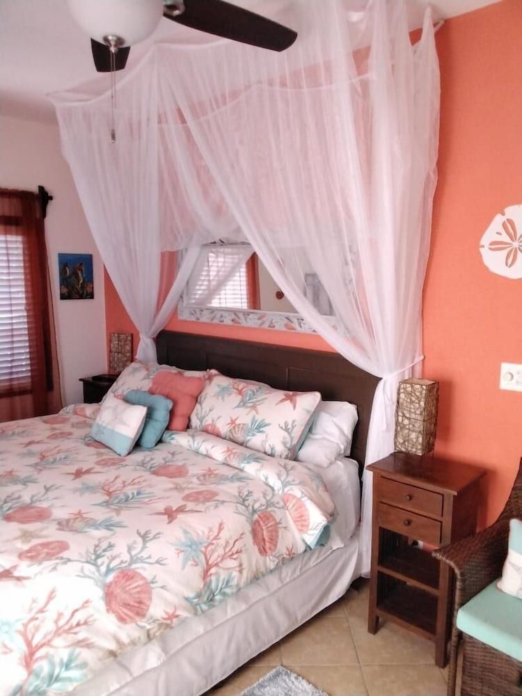Loft, King and 2 Queen, Pool View, Balcony/Patio