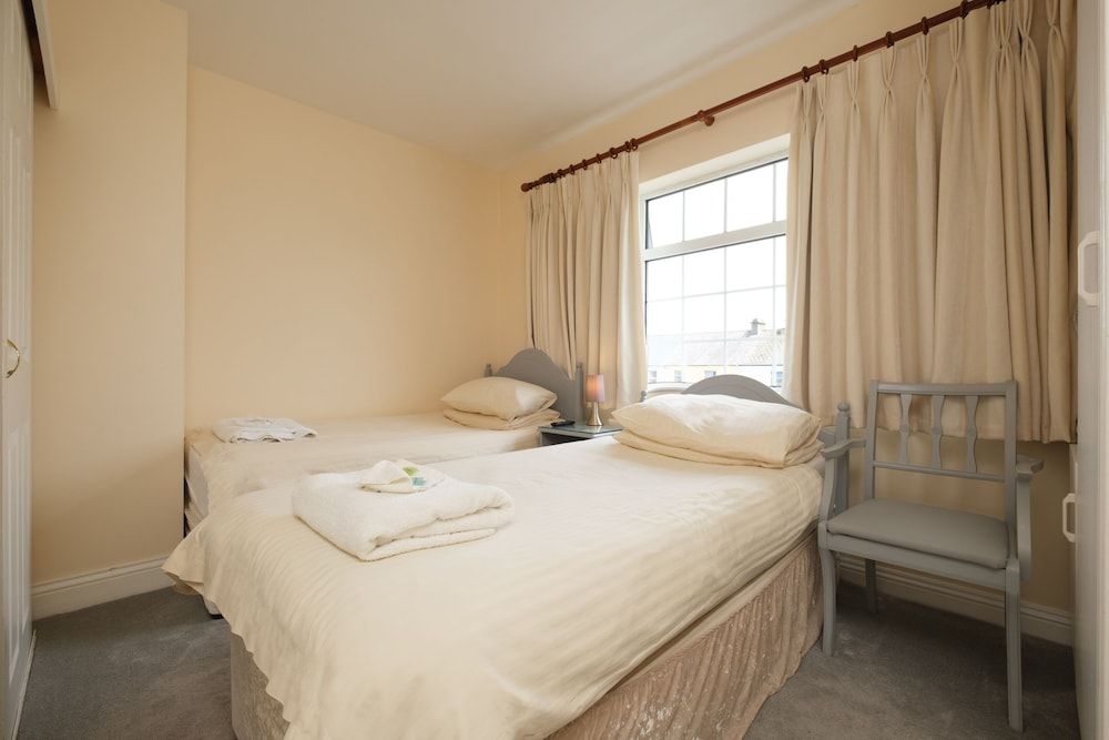 Twin Room, Ensuite