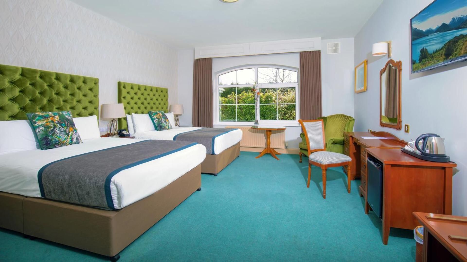 Deluxe Double or Twin Room