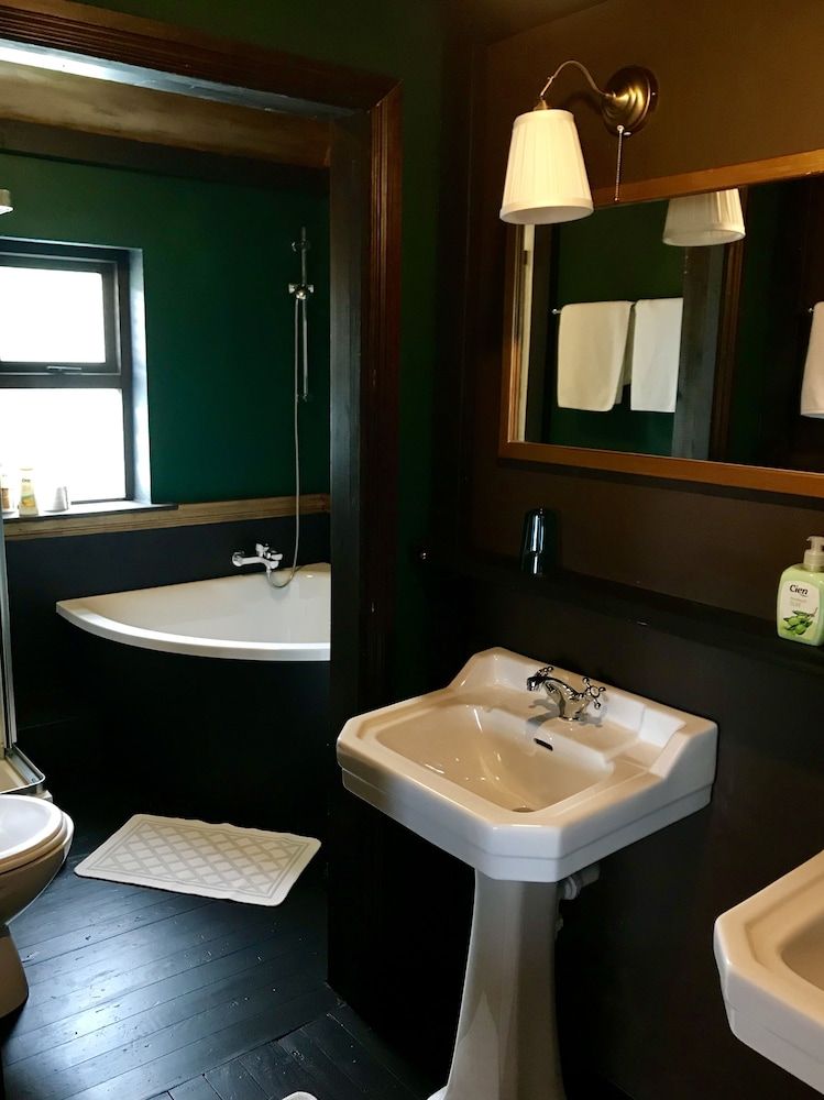 Grand Suite, Mountain View, Annex Building
