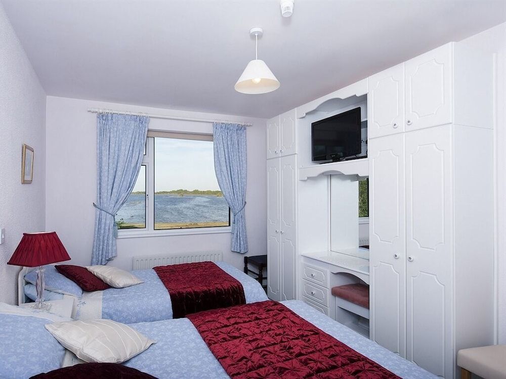 Suite, Ensuite (Treble Rooms)