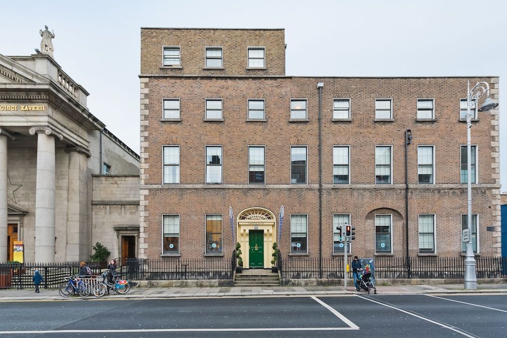 undefined Gardiner House Hostel 5
