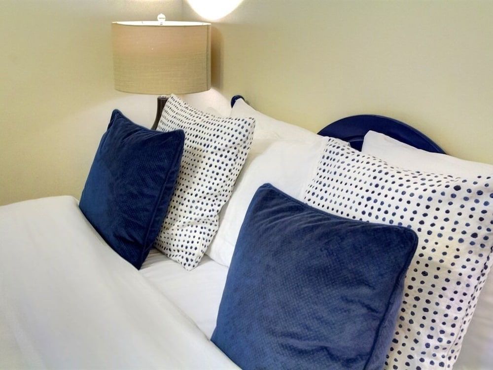 Avoca House Double Room, Ensuite 5