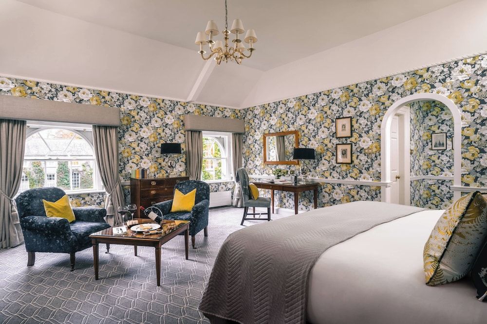 Executive House, 1 King Bed, Non Smoking, Garden View