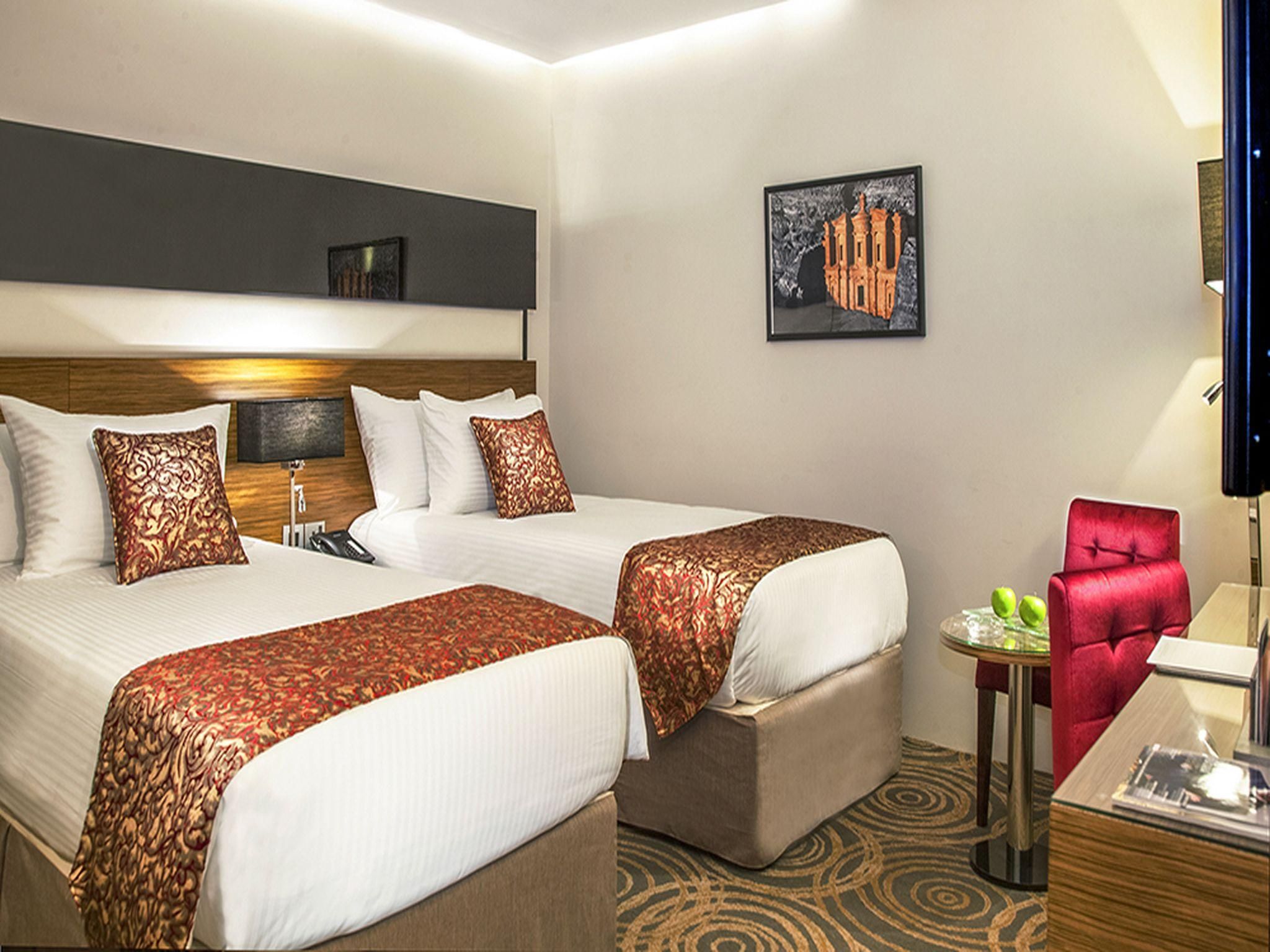 Harir palace Hotel Twin Room 2