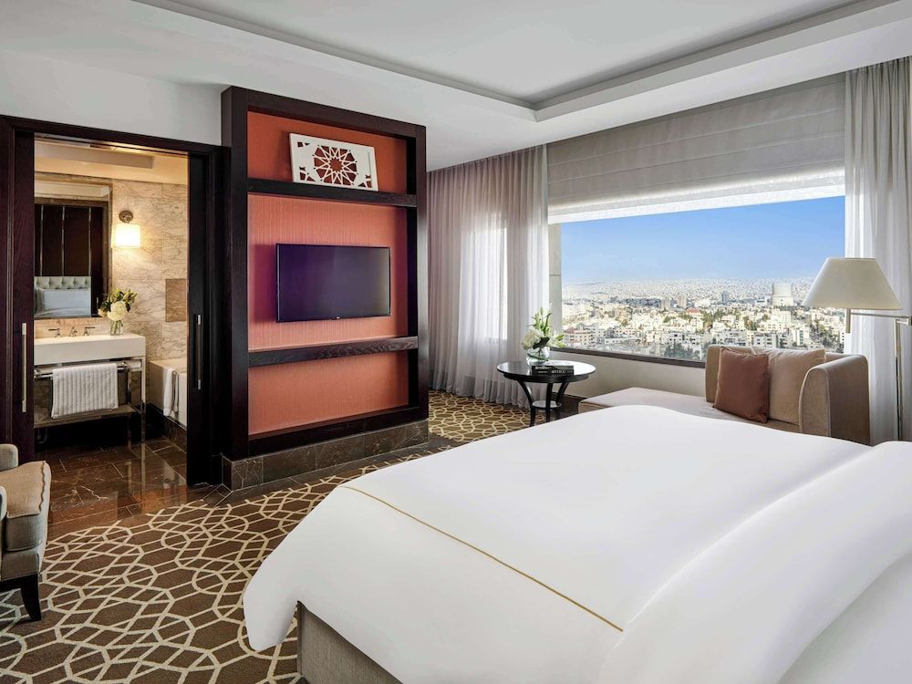 Deluxe Room, 1 King Bed, Non Smoking