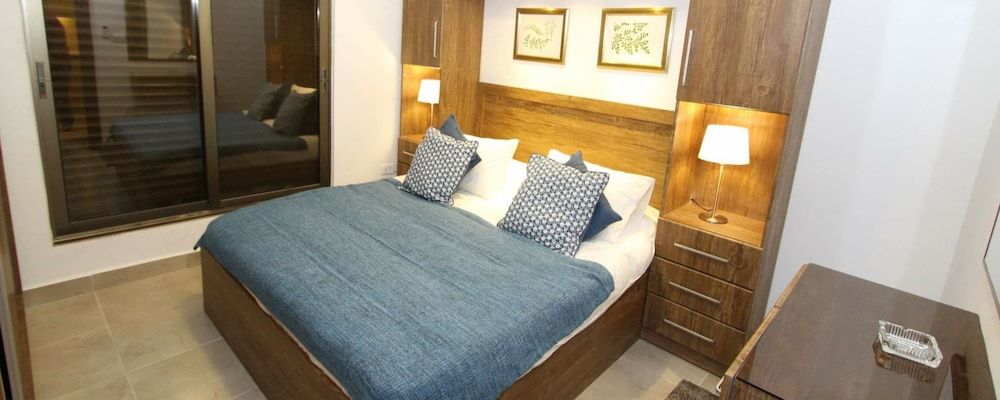 undefined The Royal Luxury Apartments & studios