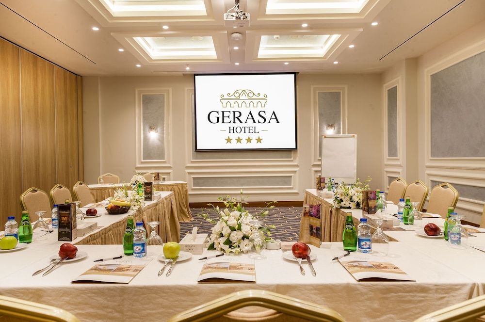 undefined Gerasa Hotel 5
