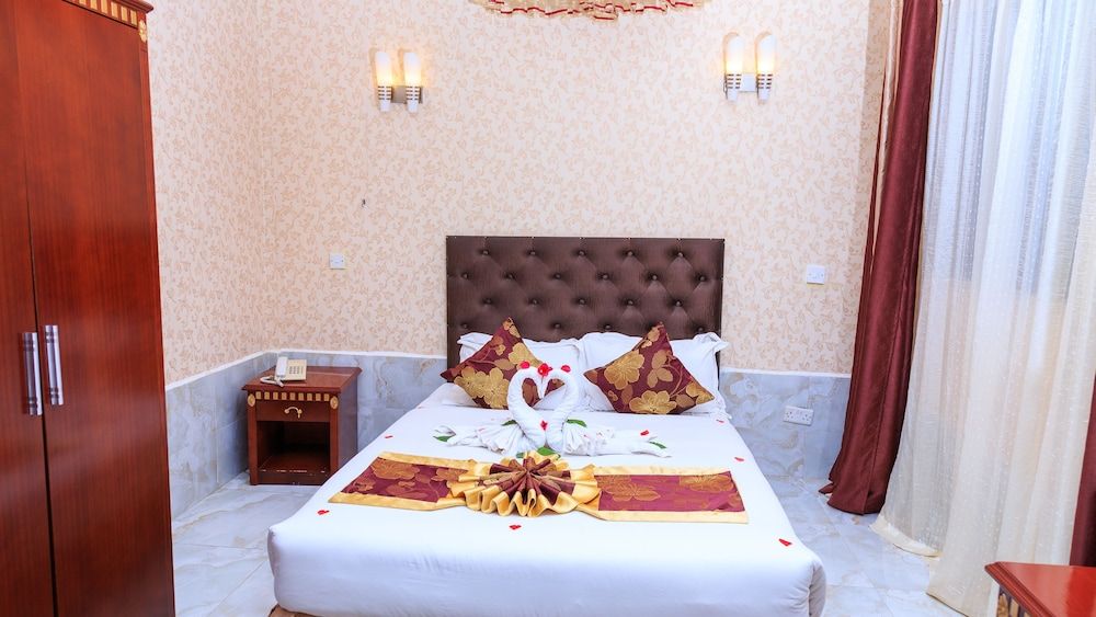 undefined Easy Hotel Kenya