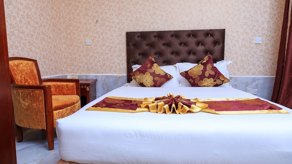 Easy Hotel Kenya Deluxe Double Room 14