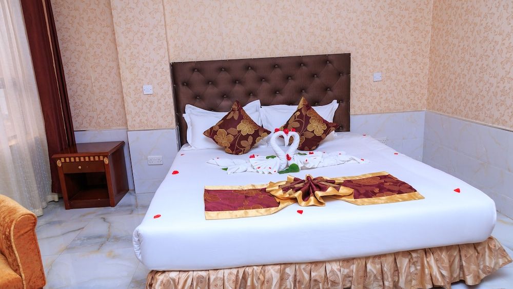 Easy Hotel Kenya Deluxe Double Room 8