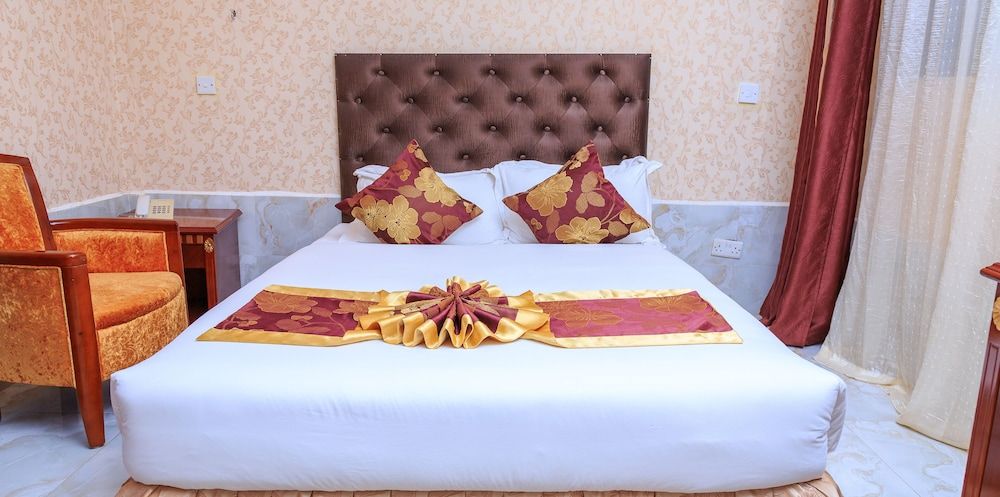 Easy Hotel Kenya Deluxe Double Room 12