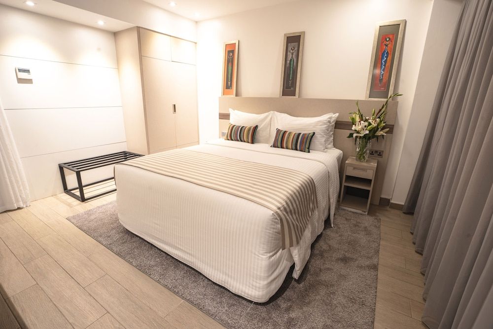 Sarova Imperial Hotel Deluxe Queen Room 4