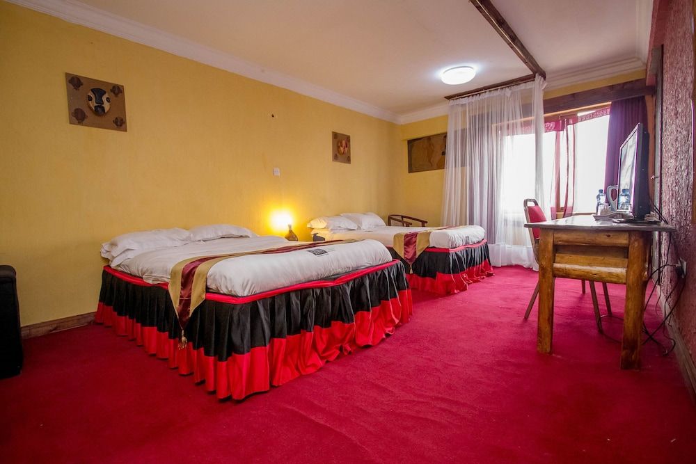 undefined The Luke Hotel 3