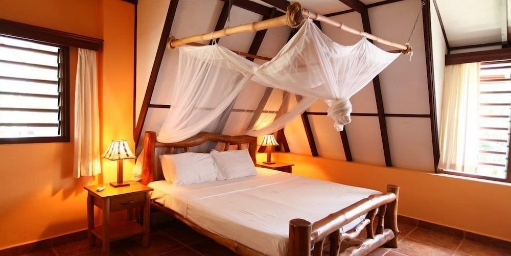 Sunset Villa Diani Suite 2