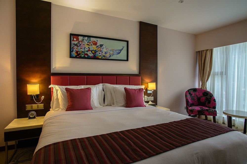 undefined The Concord Hotel And Suites
