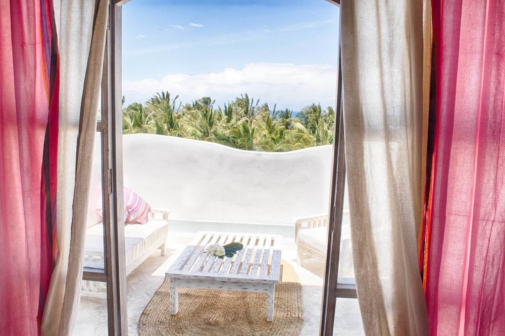 Sun Palm Beach Resort Deluxe Room, 1 Queen Bed, Sea View, Sea Facing 14