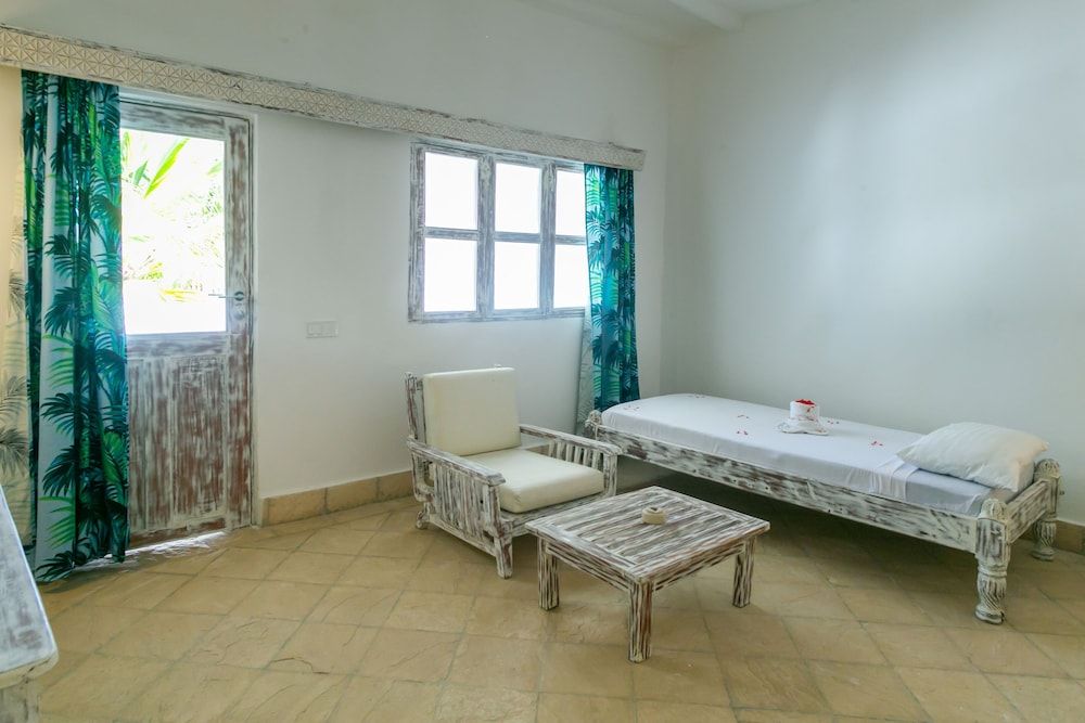 Sun Palm Beach Resort Deluxe Room, 1 Queen Bed, Sea View, Sea Facing 22