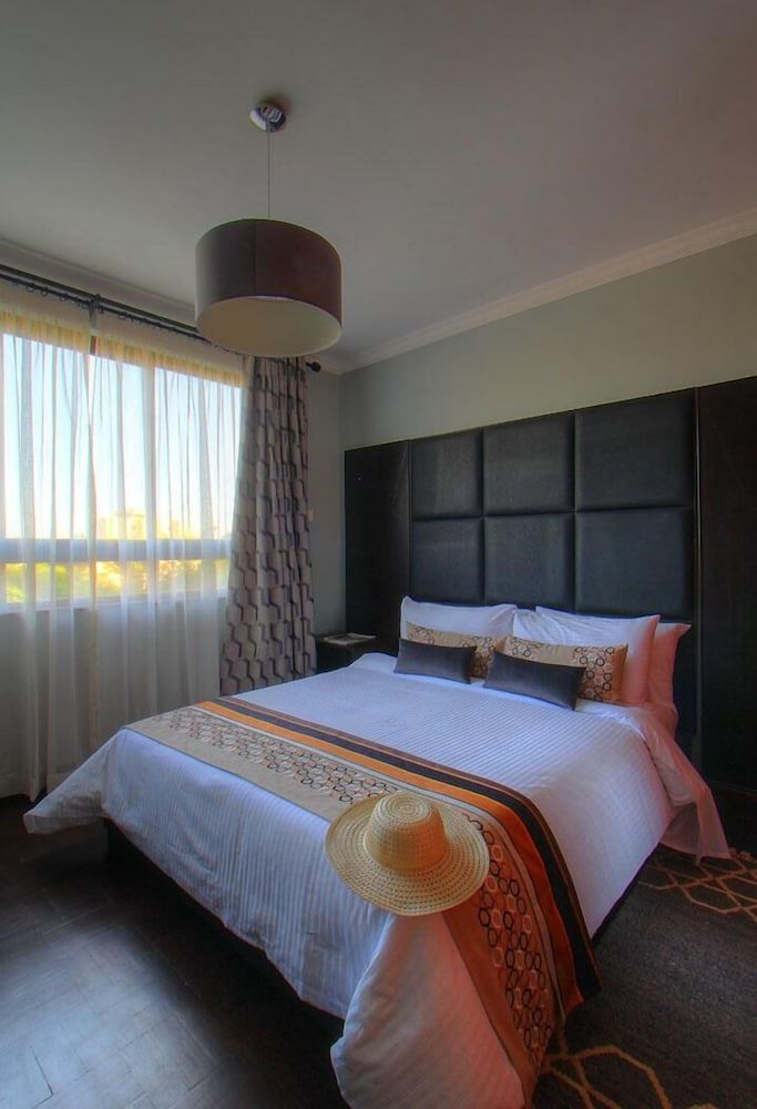 Nelson's Court Serviced Apartments Standard Apartment, 1 Bedroom, City View 2