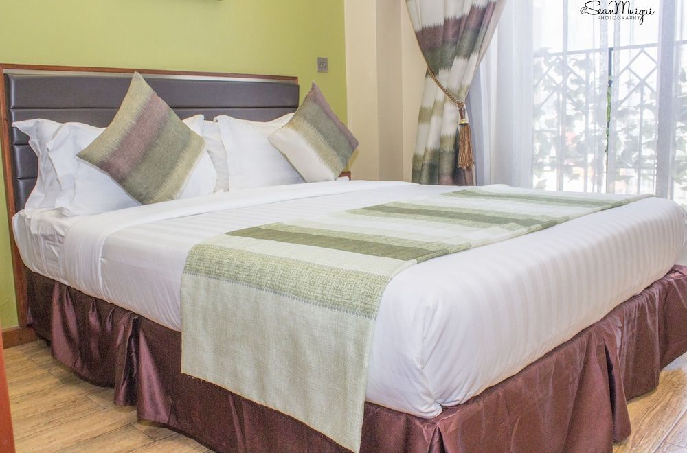 After 40 Hotel Standard Double Room, 1 King Bed, Non Smoking 7