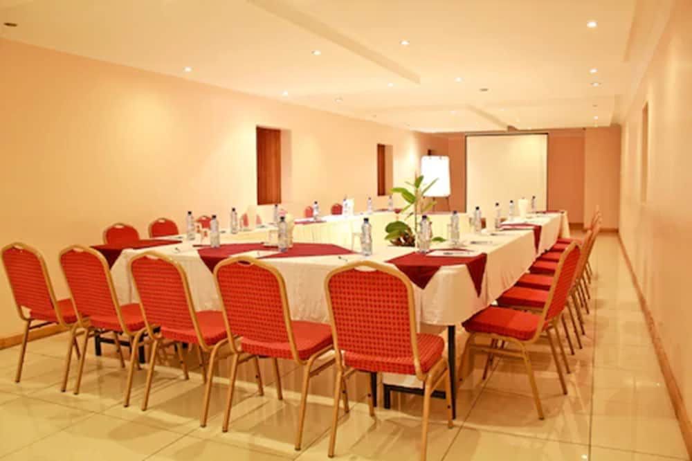 undefined Sky Hotel Nairobi 8