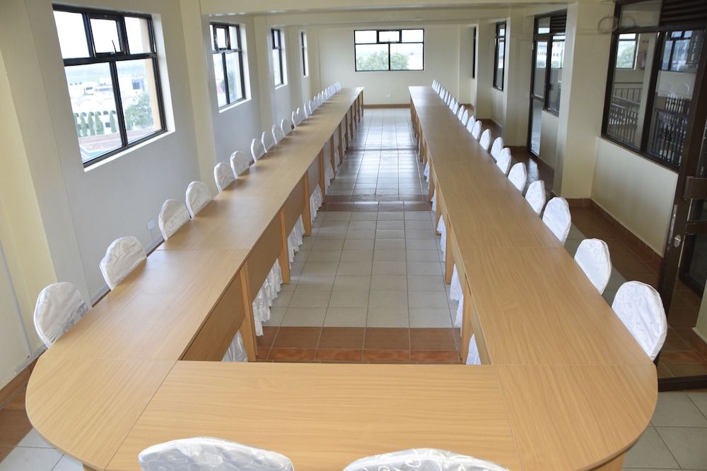 undefined Sky Hotel Nairobi 7