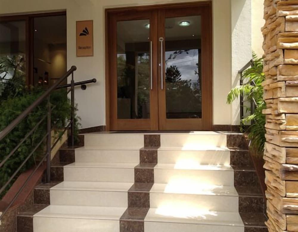 undefined REATA APARTMENT HOTEL