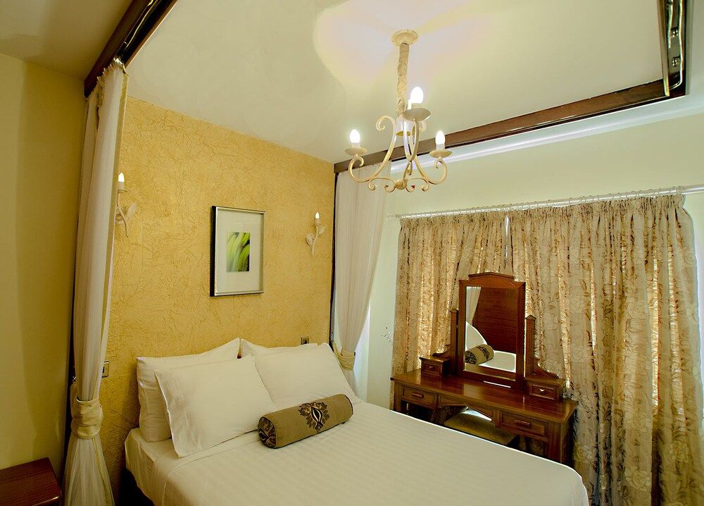 Mimosa Court Apartments Economy Apartment, 1 Bedroom, Garden View 2