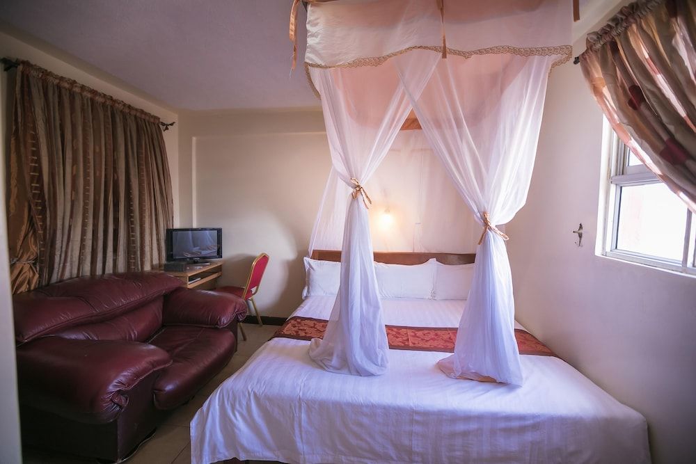 Airportview Hotel Nairobi Standard Double Room 2