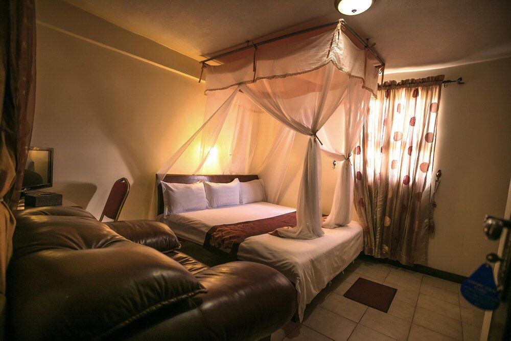 Airportview Hotel Nairobi Standard Double Room 6