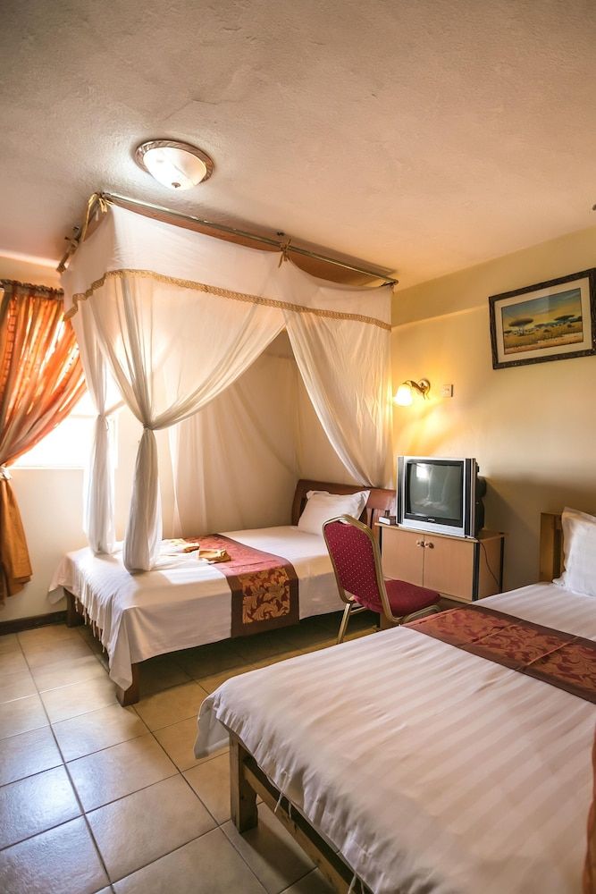 Airportview Hotel Nairobi Standard Twin Room 3