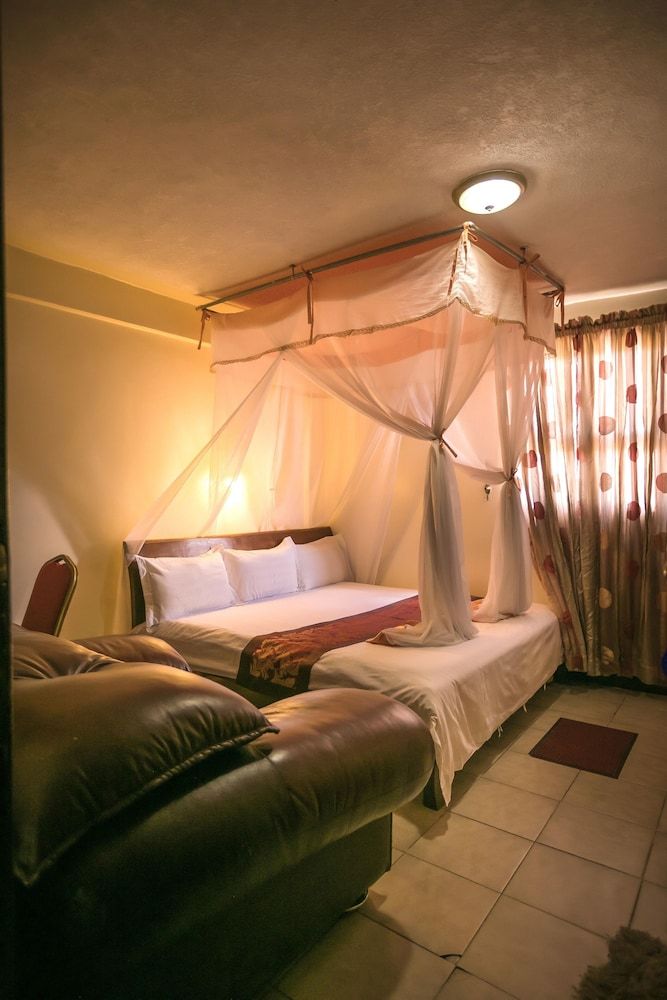 Airportview Hotel Nairobi Standard Double Room 8