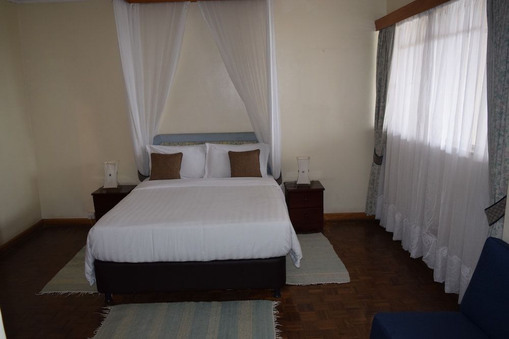 Hillpark Hotel Standard Double Room 4