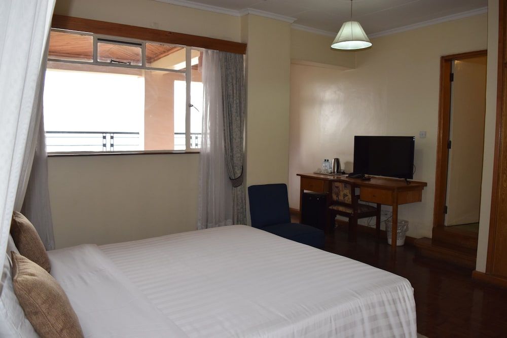 Hillpark Hotel Standard Double Room 4