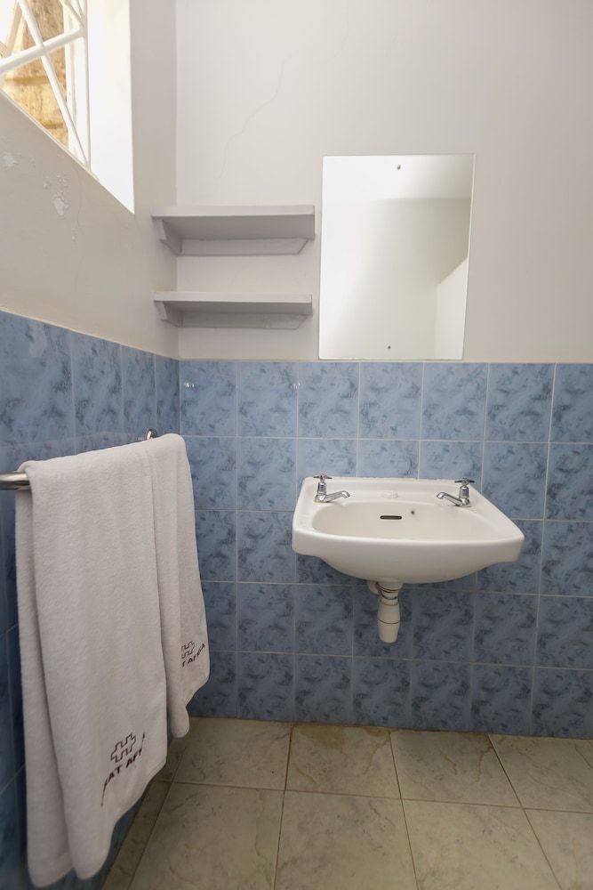 undefined Corat Africa Hotel 5