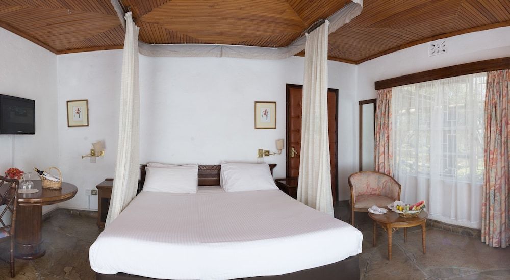Jacaranda Lake Elementaita Lodge Standard Room, 2 Twin Beds 3