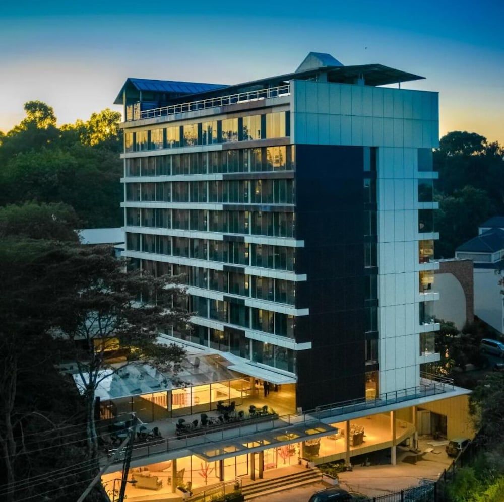 undefined Swiss Lenana Mount Hotel 9