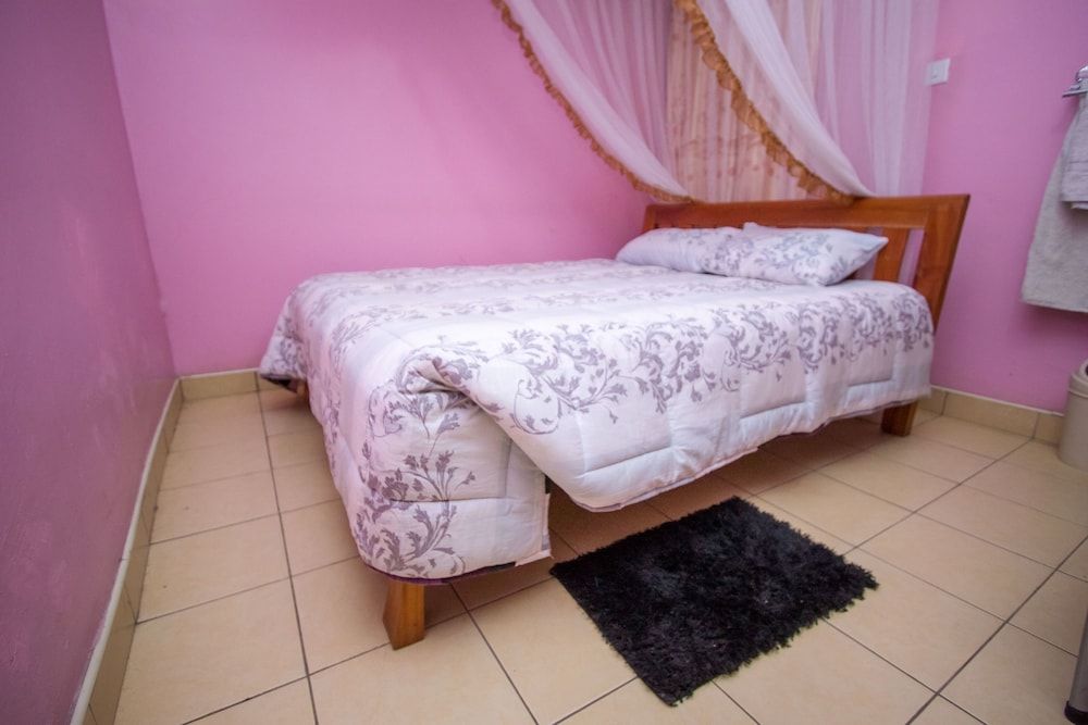 undefined Winstonia Hotel 7