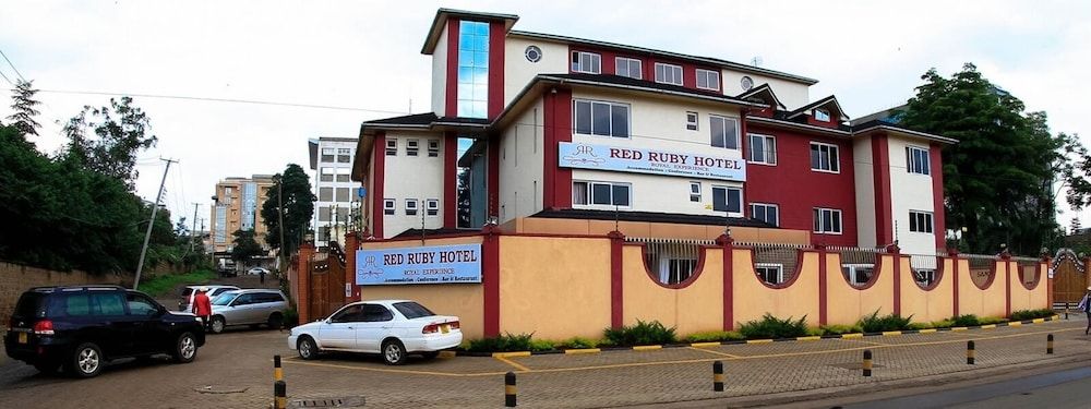 undefined Red Ruby Hotel 5