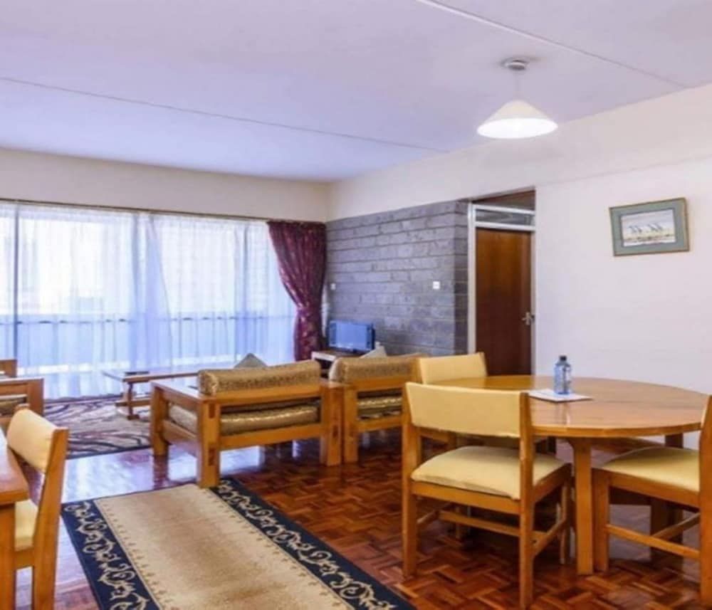 Chester Hotel and Suites Nairobi, City Centre CBD One Bedroom Standard Apartment 5