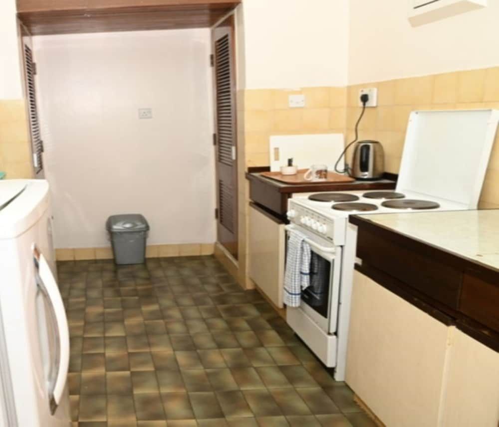 Chester Hotel and Suites Nairobi, City Centre CBD One Bedroom Standard Apartment 8