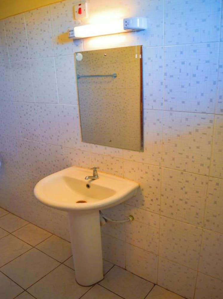 Konza City Tranzit Hotel Standard Single Room 7