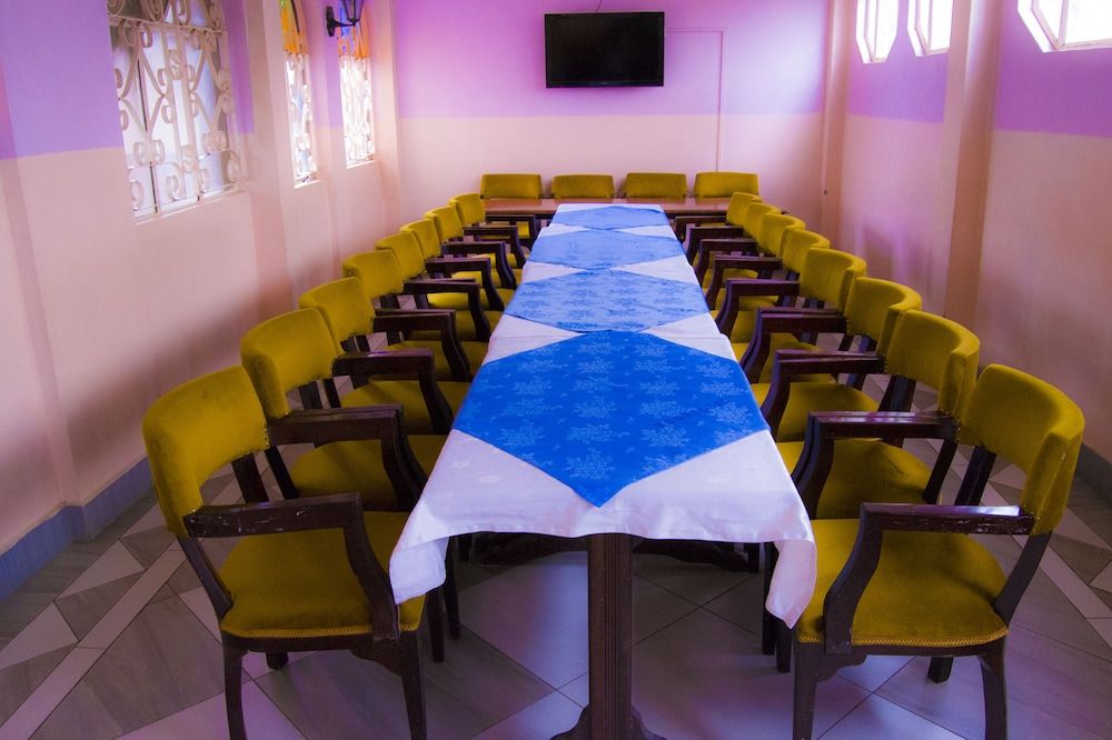 undefined Mooreland Hotel Nairobi 10