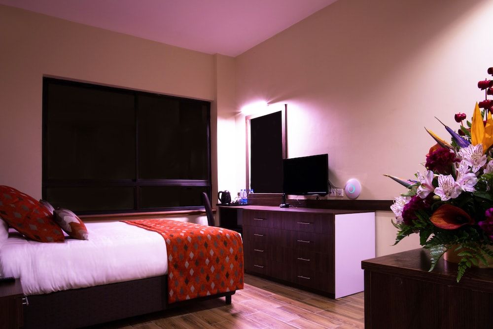 undefined Bidwood Suite Hotel 3